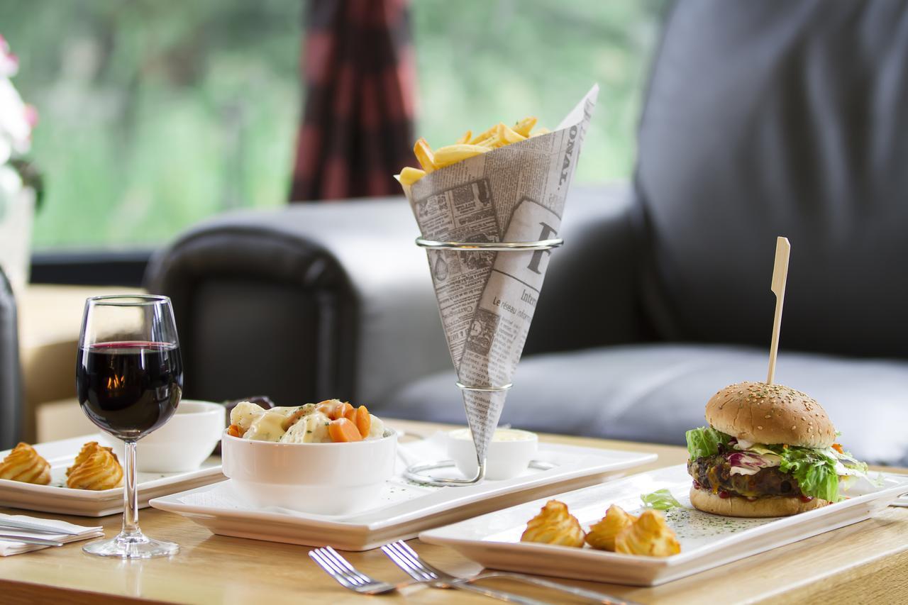 Bastion Hotel Amsterdam Airport Хоофдорп Екстериор снимка