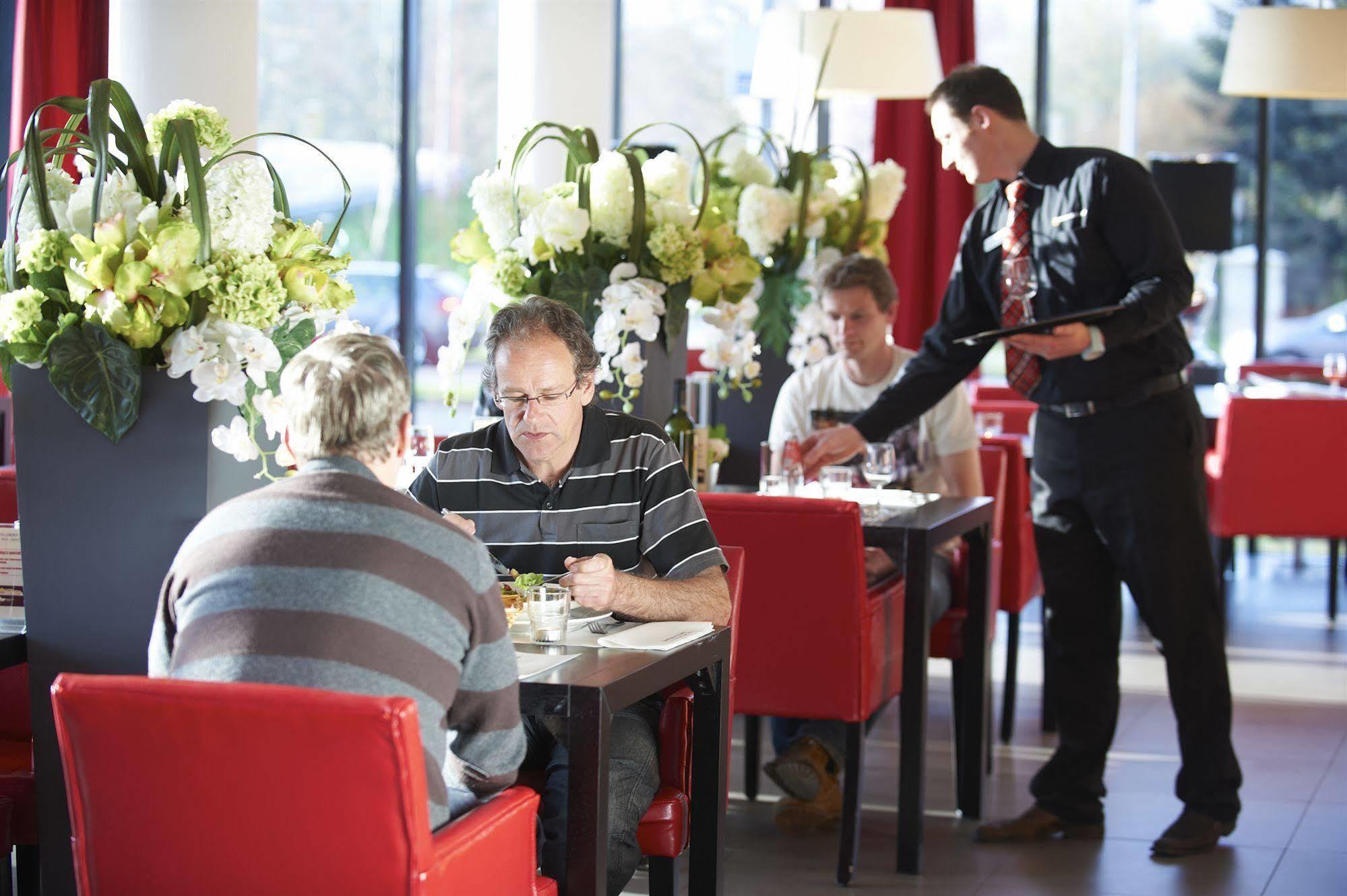 Bastion Hotel Amsterdam Airport Хоофдорп Екстериор снимка